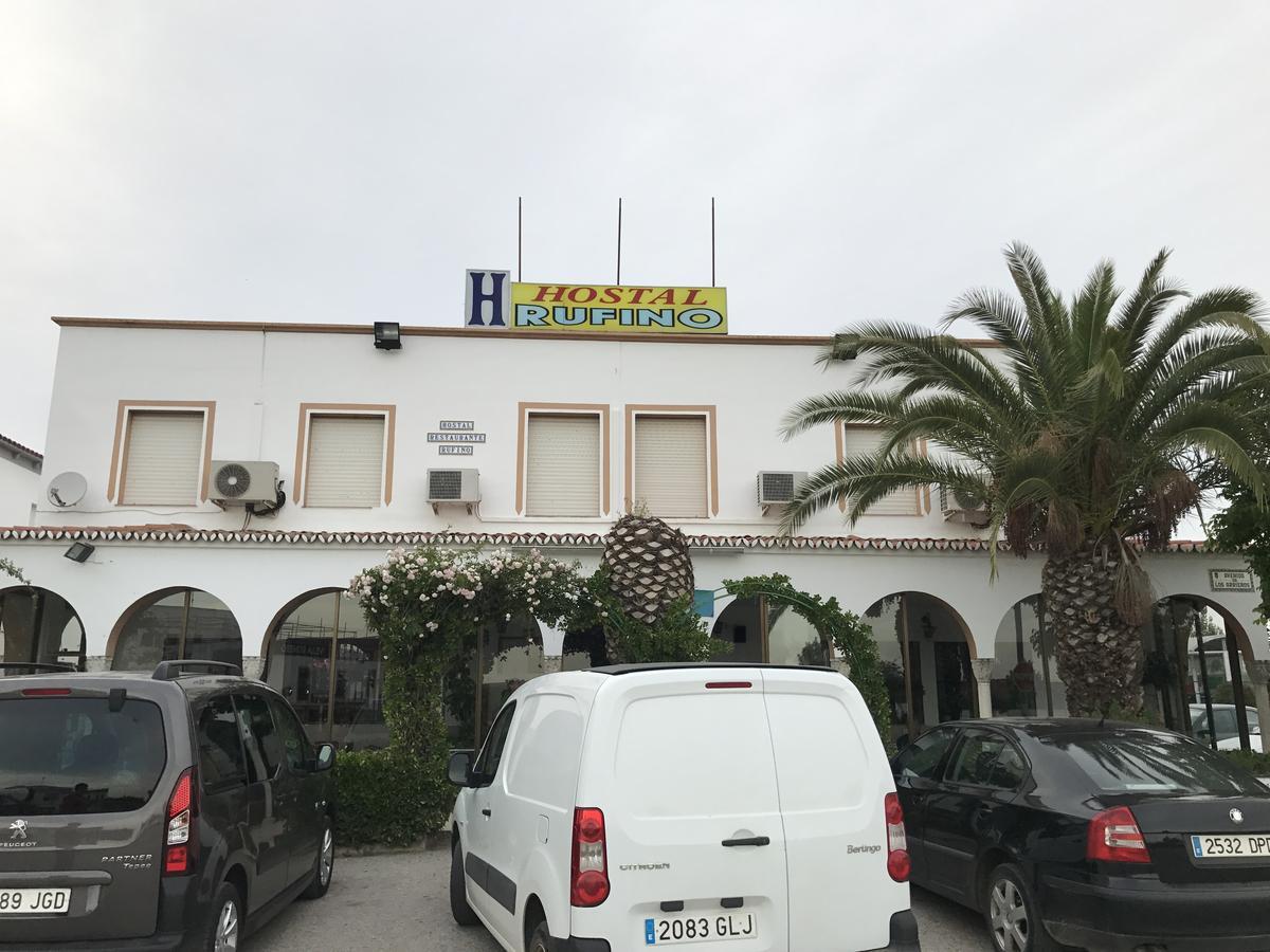 Hostal Restaurante Rufino Berlanga Exterior foto
